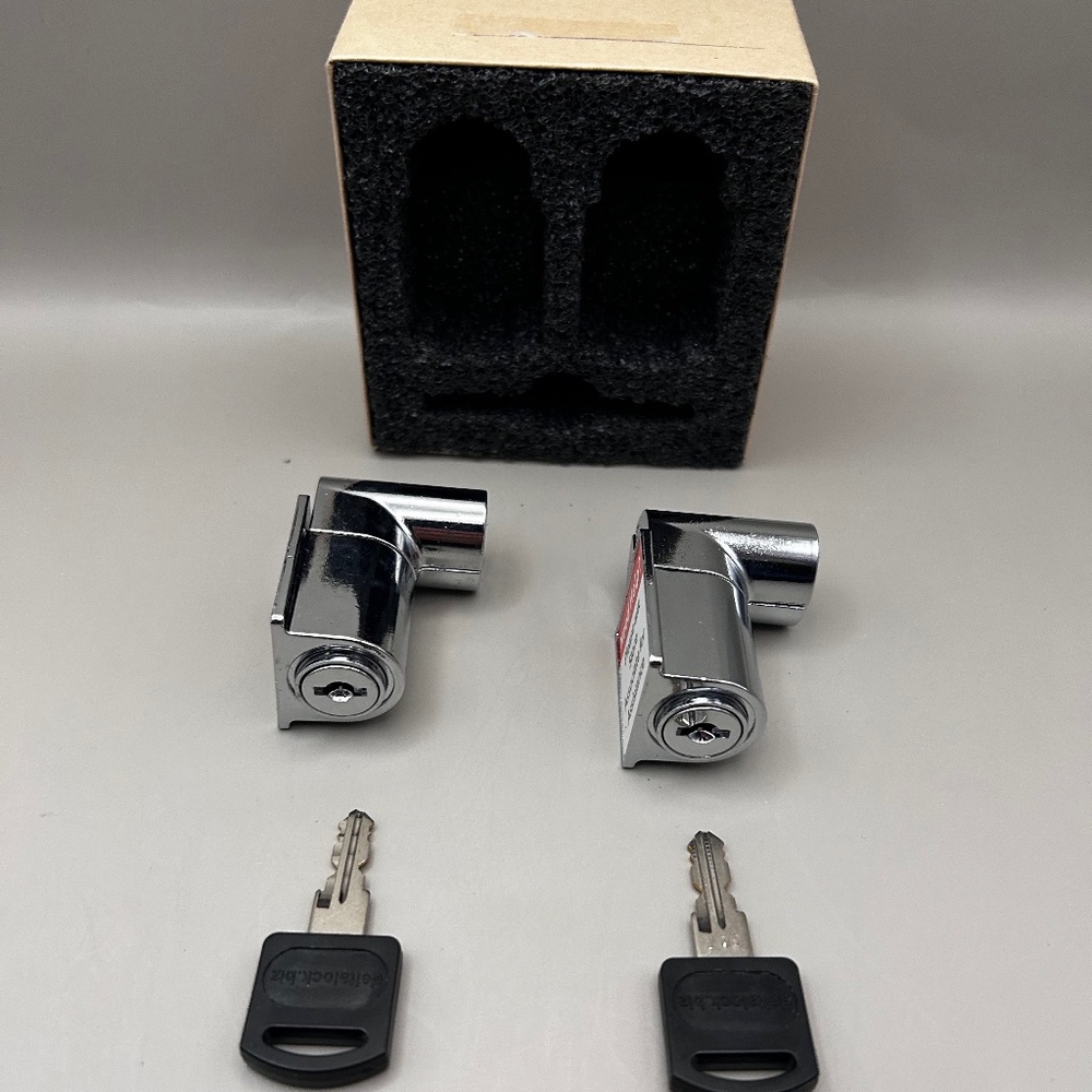 Delta Lock - Peg display security locks (2) NIB